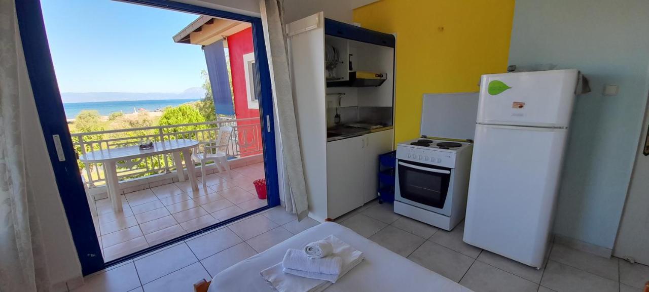 Lakkopetra Beach Apartments Lakopetra Eksteriør bilde