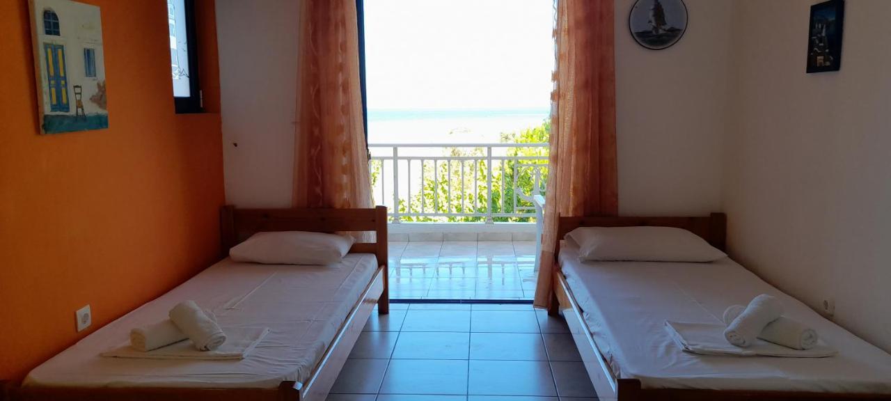 Lakkopetra Beach Apartments Lakopetra Eksteriør bilde